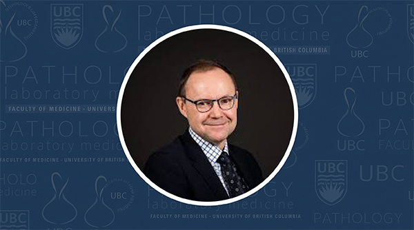 Students in class listening to a lecturer